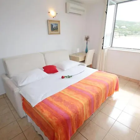 Appartamento Beachfront Tamarix *